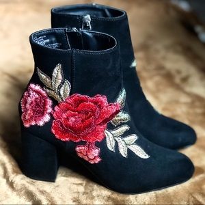 JustFab Ankle Booties, Embroidered Flowers!!